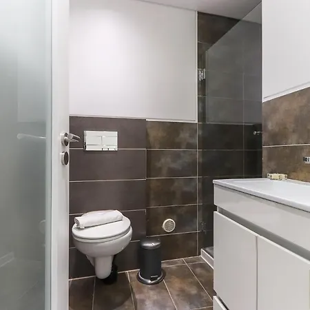Alcantara Terrace By Homing Apartment *